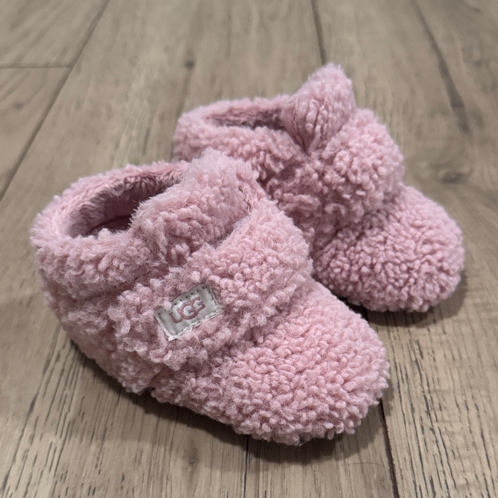 UGG Baby Bixbee Boots Pink Toddler 04/05